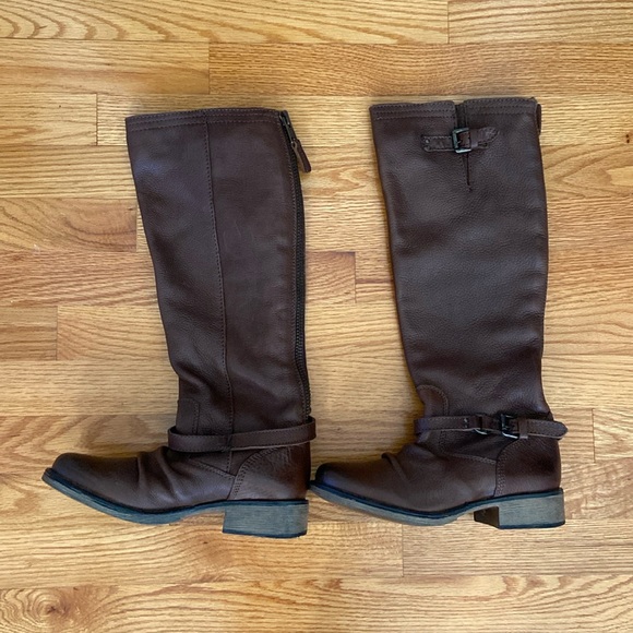 Steve Madden Ravinn Leather Knee High Zip Up Boots - Picture 4 of 16